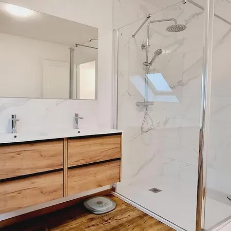 *l'oasis Du Coeur De Ville*spacieux Et Moderne Apartment *